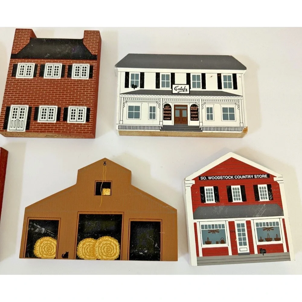 Cat's Meow Village Set Gerneral Store Barn Series Winkler Bakery Calef's Set 7